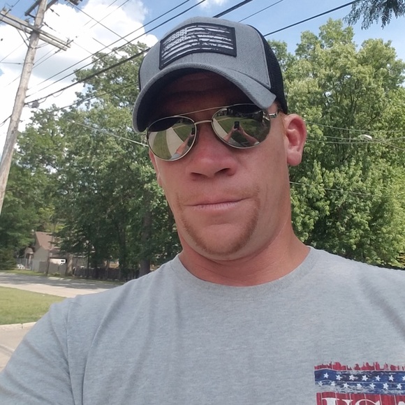 Meet your Posher, Jeremy - Picture 1 of 1